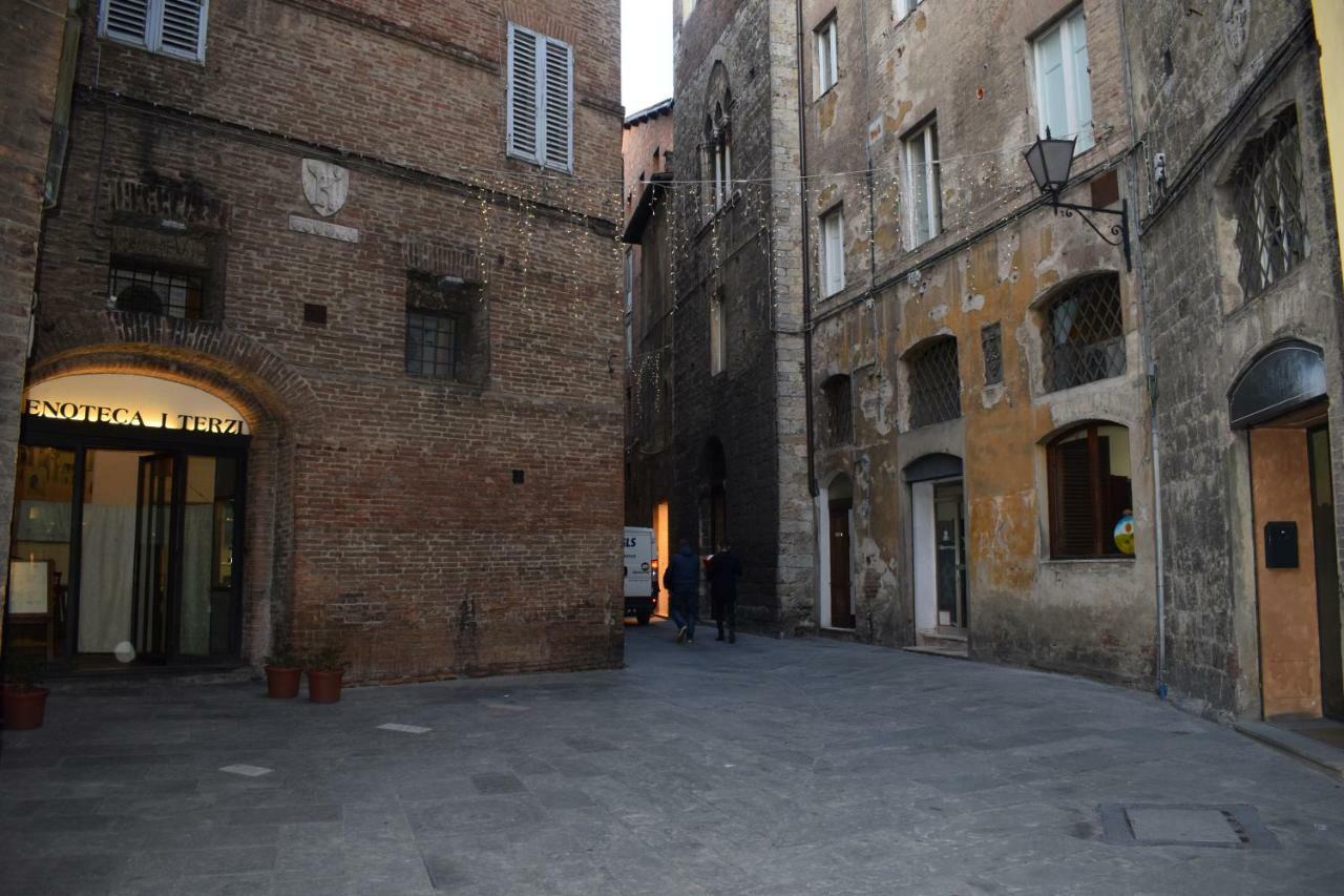 Appartamento siena centro, civetta Esterno foto